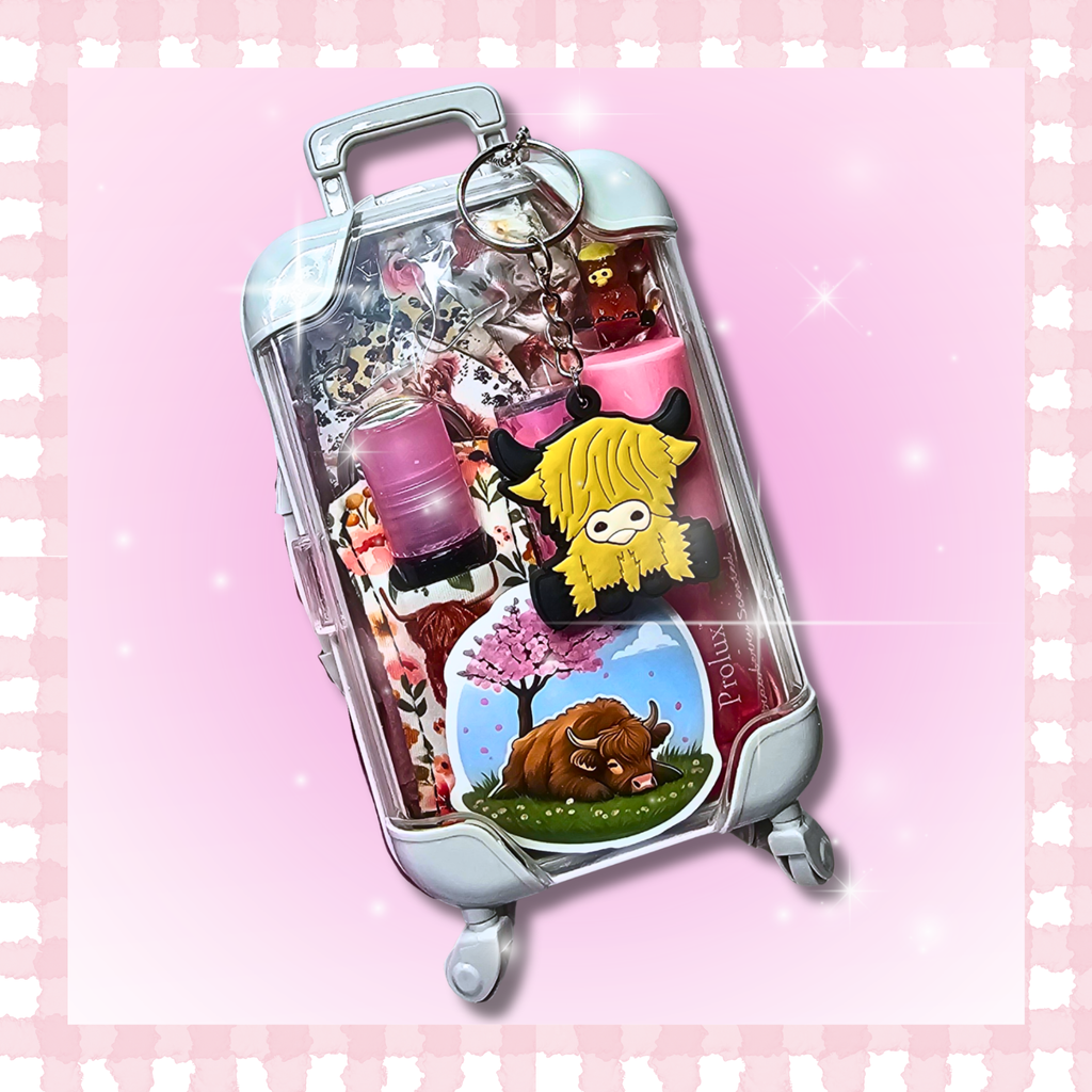 Highland Cow Mini Suitcase 🐮